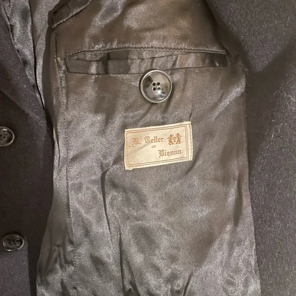 Beautiful Vintage Men’s Wool Coat - Medium - Picture 2 of 3